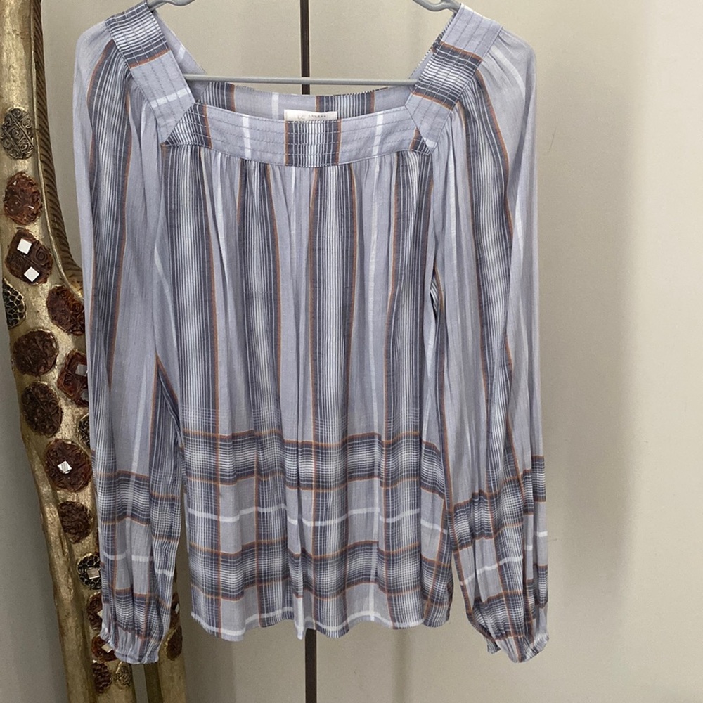 LC Lauren Conrad long Sleeve Top. Size Medium.